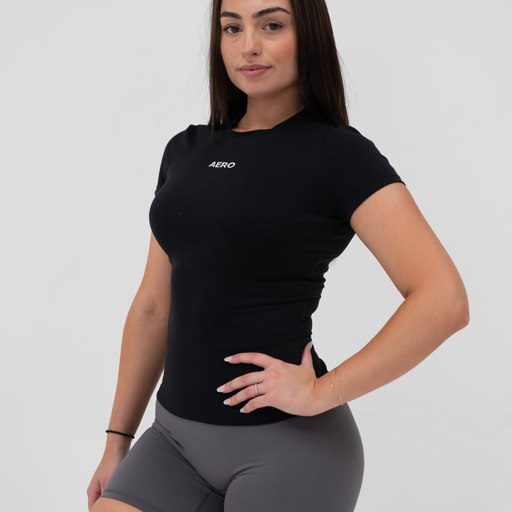 Black Seamless Tee