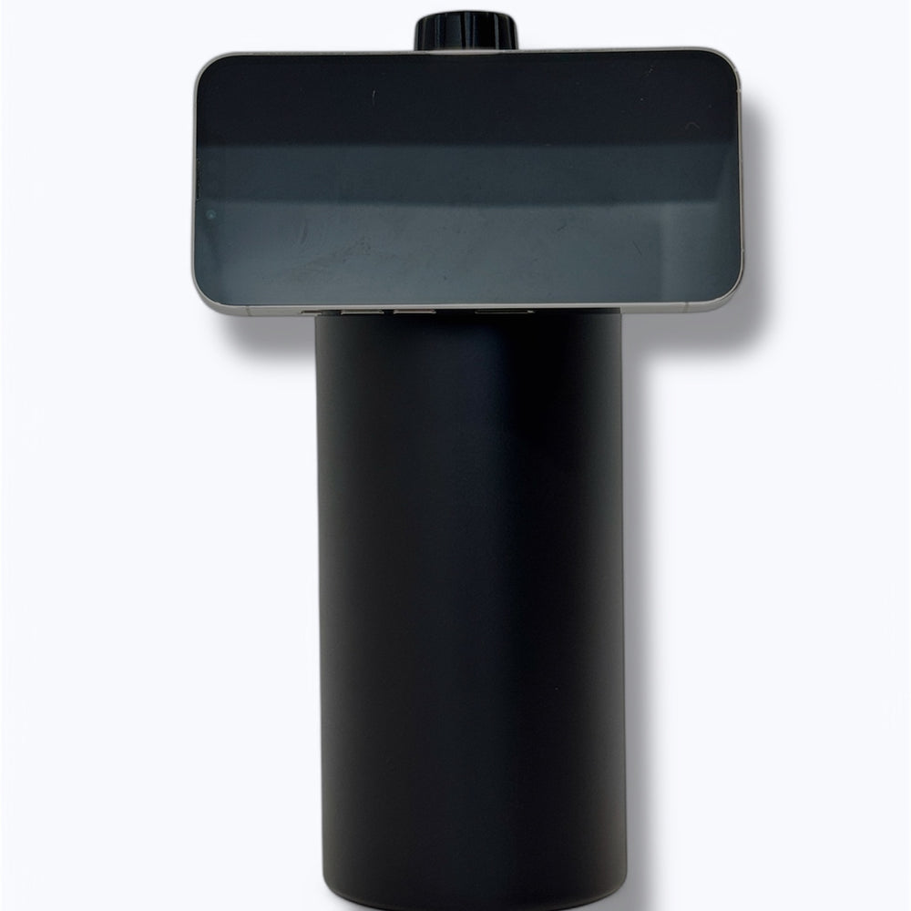 
                      
                        AERO- Black 1L Magnetic Water Bottle
                      
                    